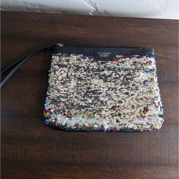 Victoria Secret Multicolored Rainbow/Silver Reversible Sequin Clutch Bag - Picture 3 of 5